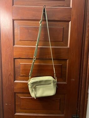 Universal Thread Camera Crossbody Bag in Green with Gold Hardware